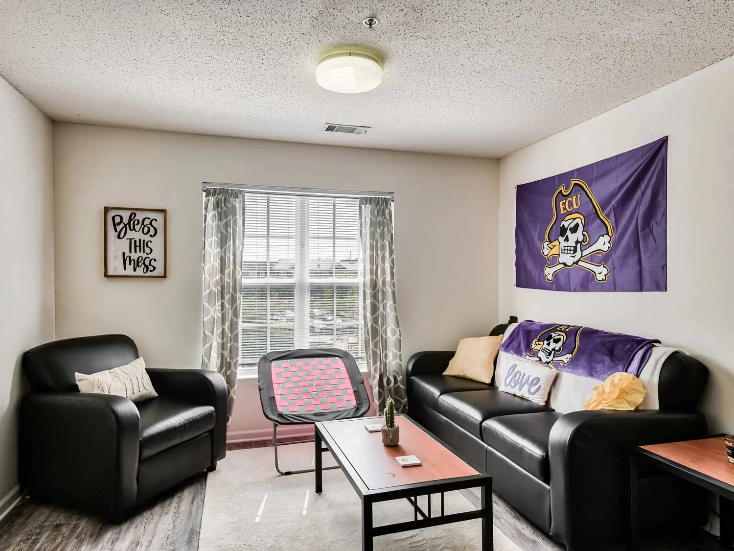 photo 6 at Campus Pointe